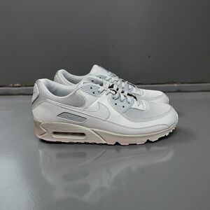 Nike Air Max 90 White and Gray Sneakers